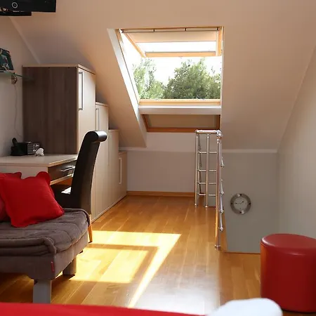 Apartments Lavica Beach Dumicic Podstrana Room photo