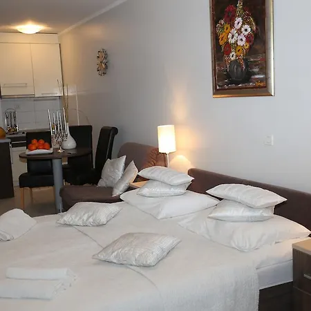 Apartments Lavica Beach Dumicic Podstrana Room photo